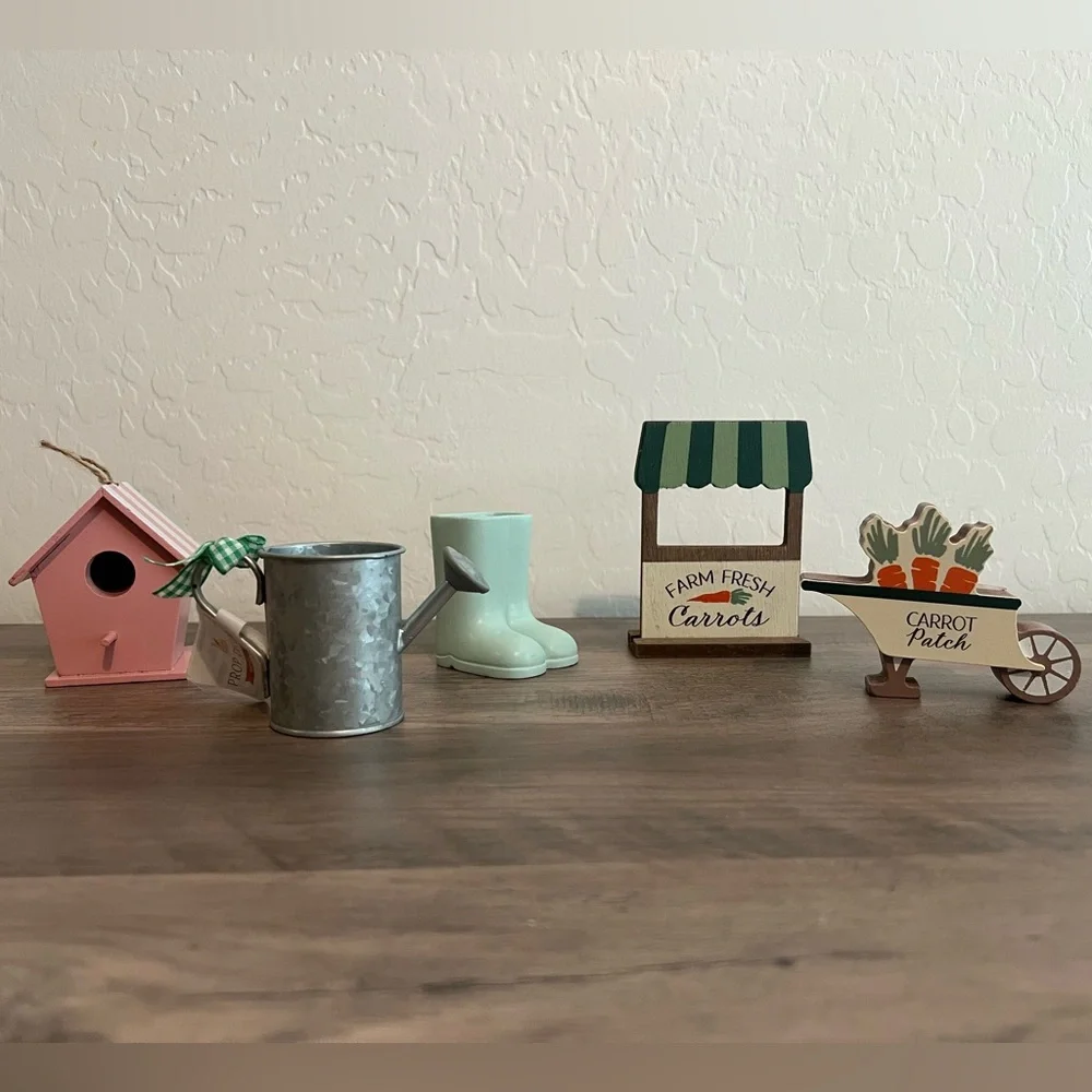Target Bullseyes Playground Potted Carrots & Farm Easter Prop Set of 5